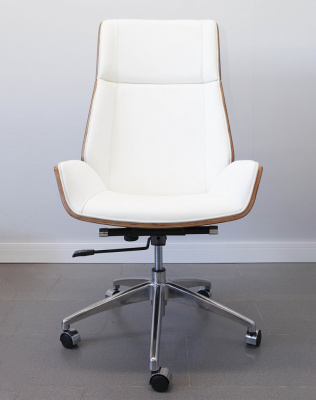Кресло из натуральной кожи, каркас дерево арт. FX-BC06 - купить в Первоуральске. Цена 34 820.52 руб.